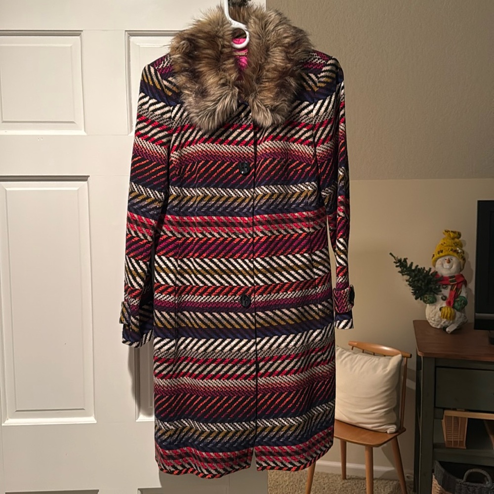 Trina Turk coat, fur collar, multi color, knee length, excellent conditionion